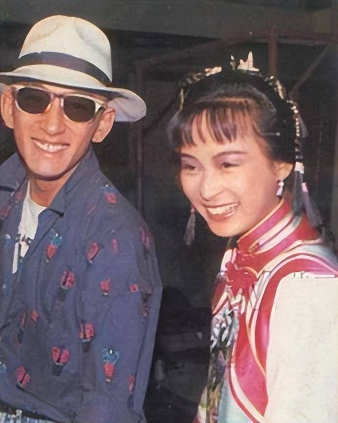 嫁给富商15年无儿无女54岁被宠成公主j9九游会入口“古装皇后”黎美娴退隐(图2) 嫁给富商15年无儿无女54岁被宠成公主j9九游会入口“古装皇后”黎美娴退隐(图2)